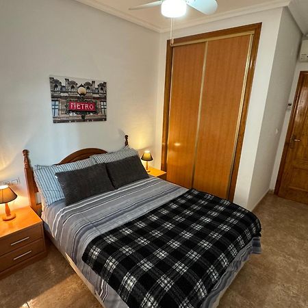 Lovely Apartment In Cabo Roig Near Beach Орихуела Екстериор снимка