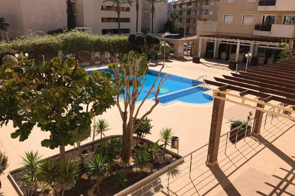 Lovely Apartment In Cabo Roig Near Beach Орихуела Екстериор снимка